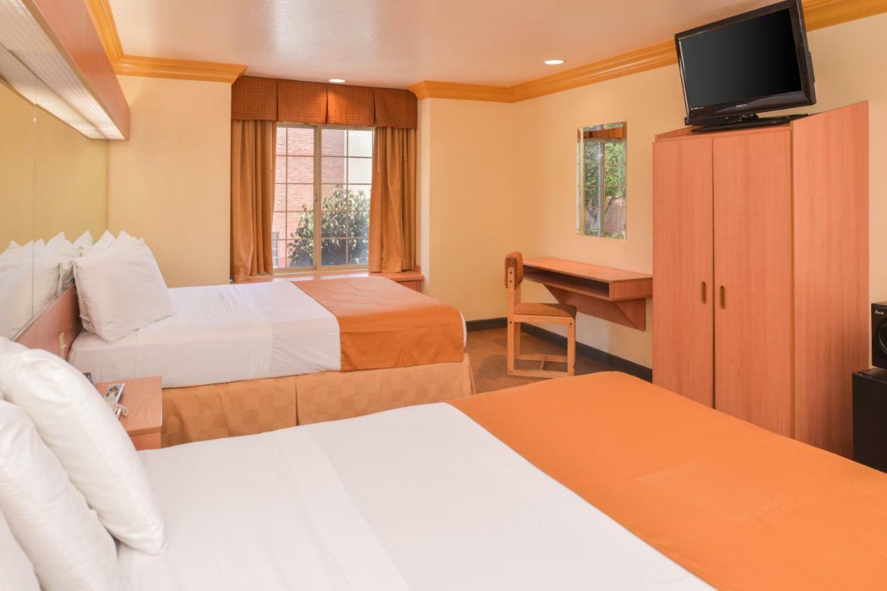 H3 Inn & Suites - Lax Airport - Los Angeles Inglewood Ngoại thất bức ảnh