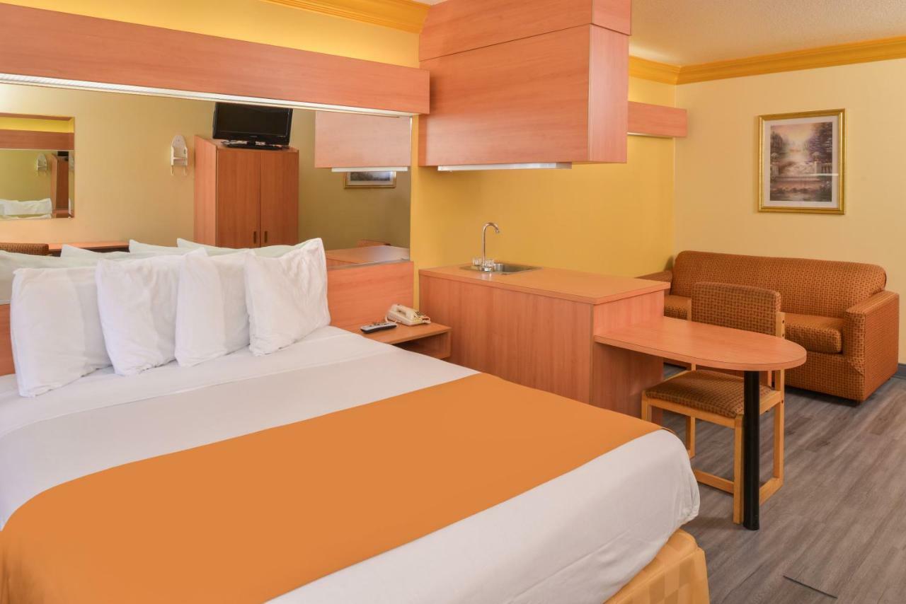 H3 Inn & Suites - Lax Airport - Los Angeles Inglewood Ngoại thất bức ảnh