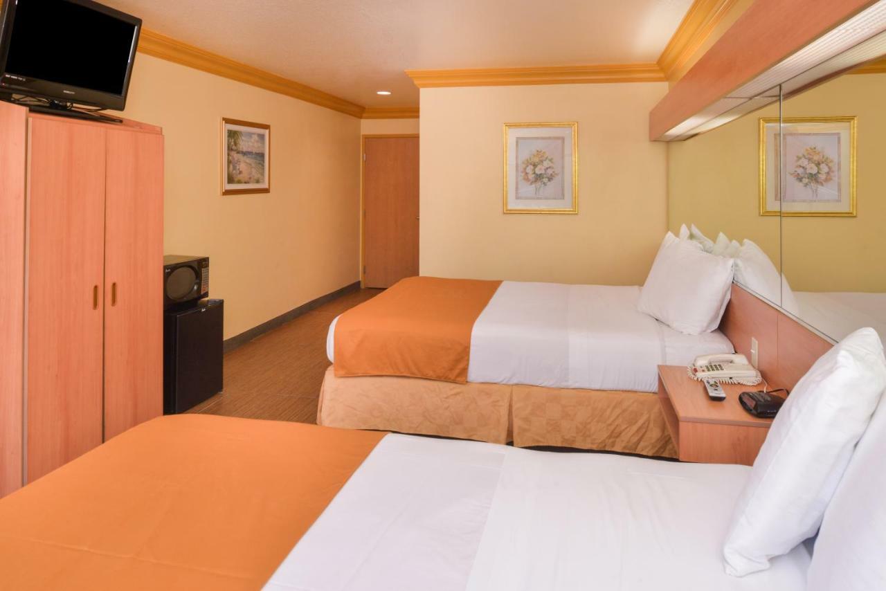 H3 Inn & Suites - Lax Airport - Los Angeles Inglewood Ngoại thất bức ảnh