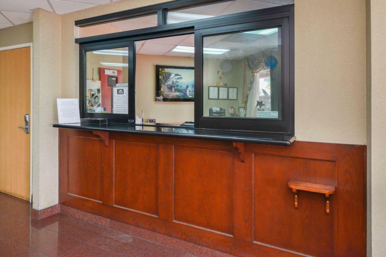 H3 Inn & Suites - Lax Airport - Los Angeles Inglewood Ngoại thất bức ảnh